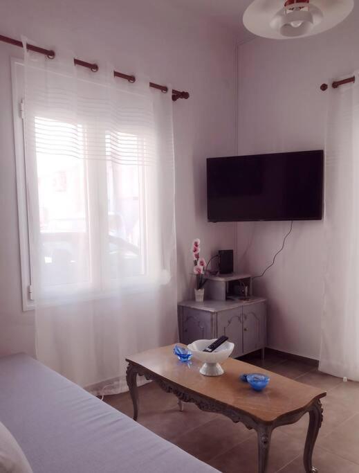 Snowbird-Late Check-Out Apartment Ierapetra  Luaran gambar
